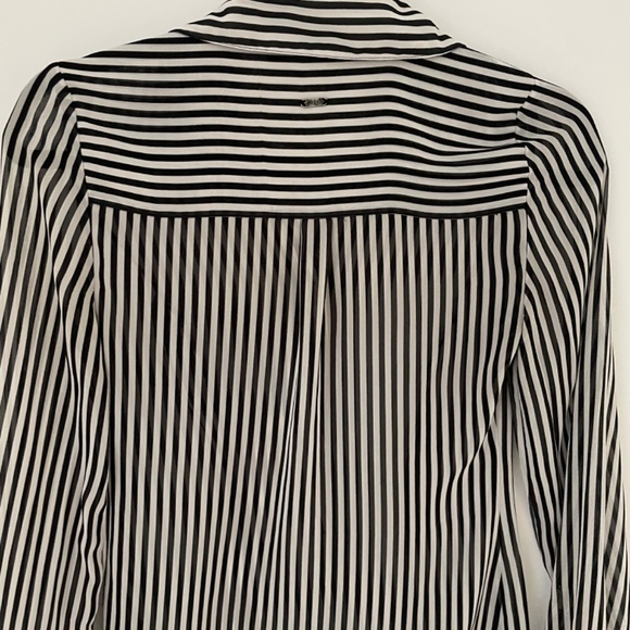 Guess black and white striped blouse - Picture 2 of 8